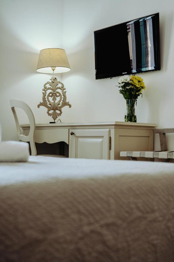 Palazzetto Barnaba Hotel Venesia Bagian luar foto
